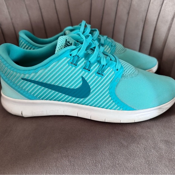 Nike Womens Free RN Size 10 Running Trainers 831511-300 Aqua - Picture 2 of 6
